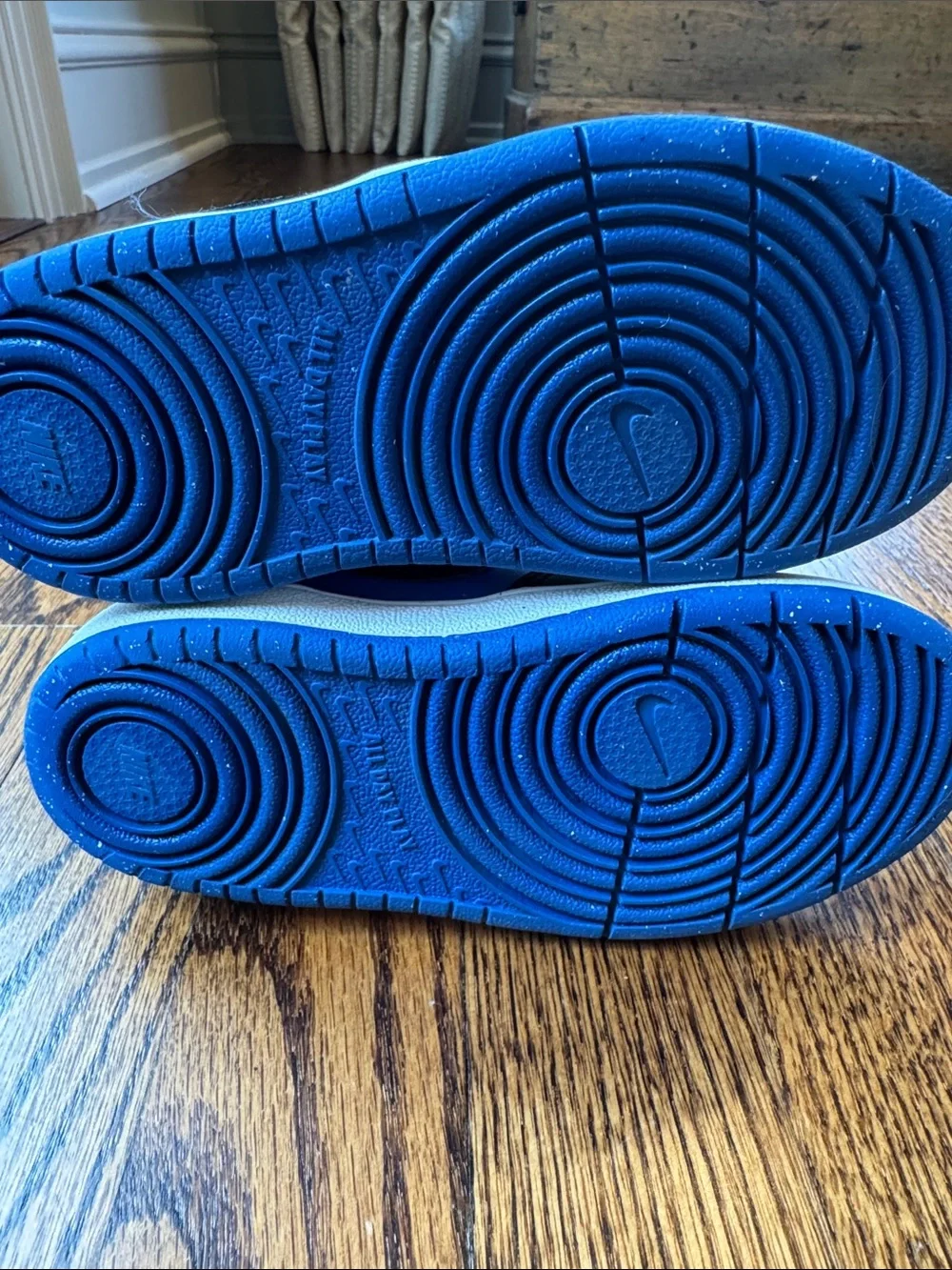 Nike youth high
